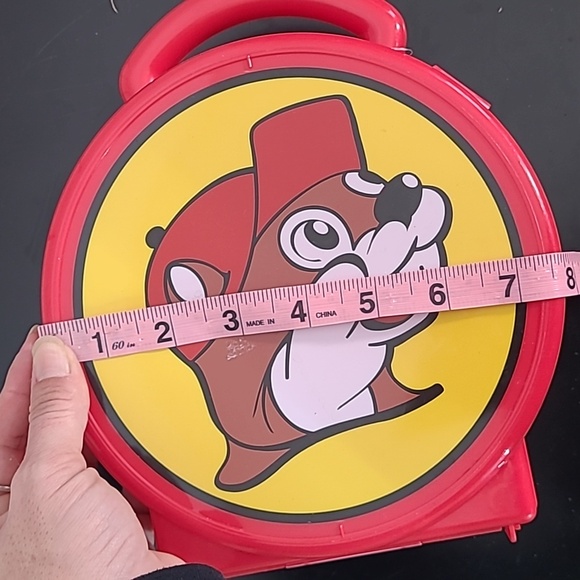 Buc-ees Red Logo Plastic Travel Tote Round Lunch Box Case Clip - Picture 6 of 10
